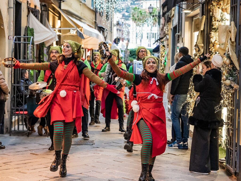 Parate Natale Prisma Christmas 5 Tagliata  Ph Gallea Ag. Comunicazione