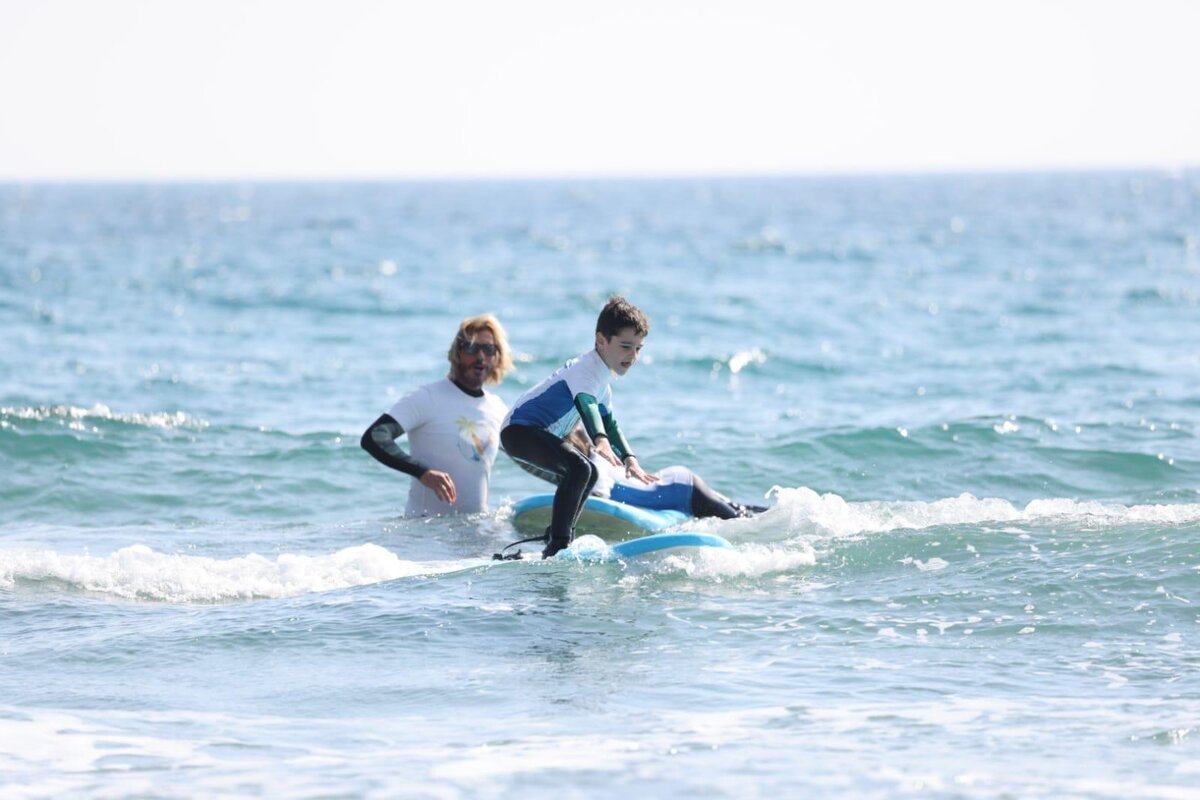 Surfing lesson