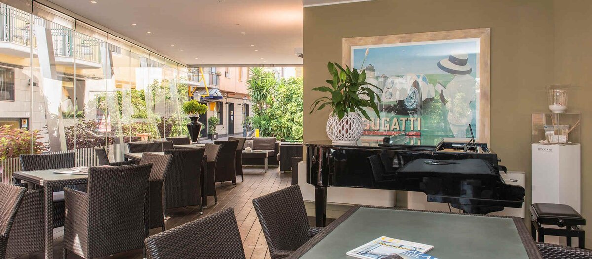 Aida terrace 2