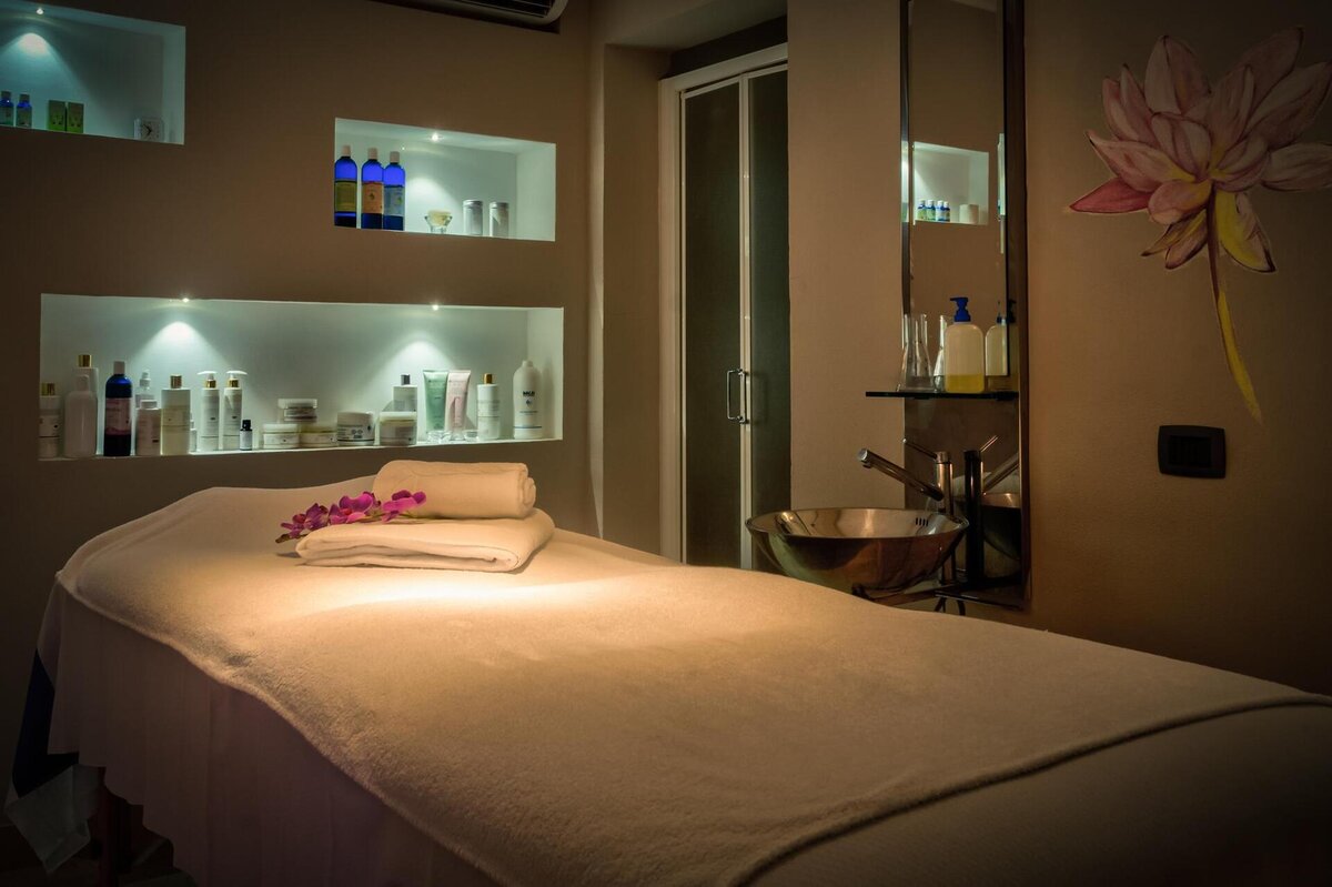spa lettino massaggi