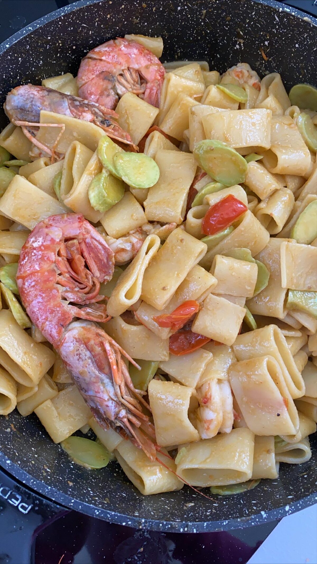 pasta con gamberi e trombette
