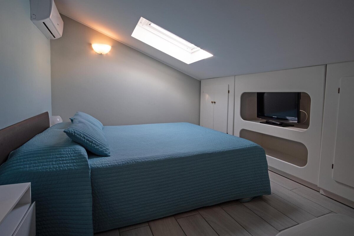 trilocale fronte mare con balcone (6)