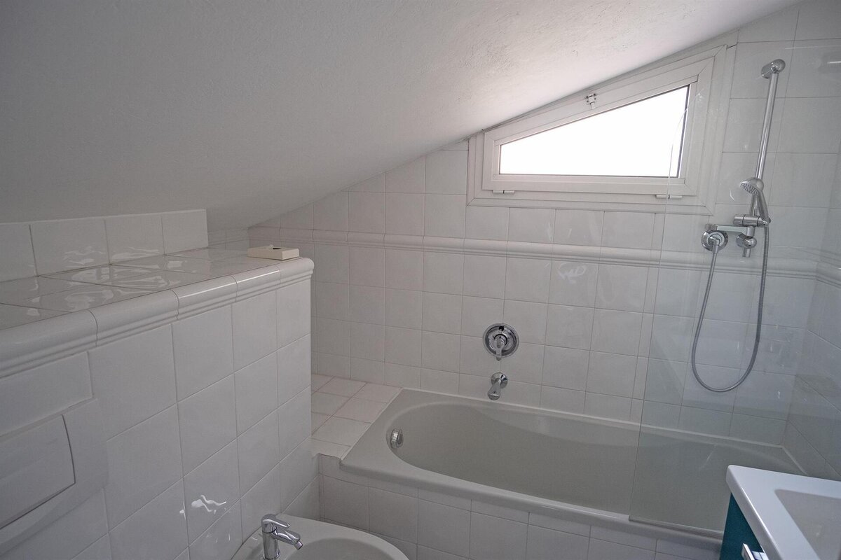 trilocale fronte mare con balcone (7)