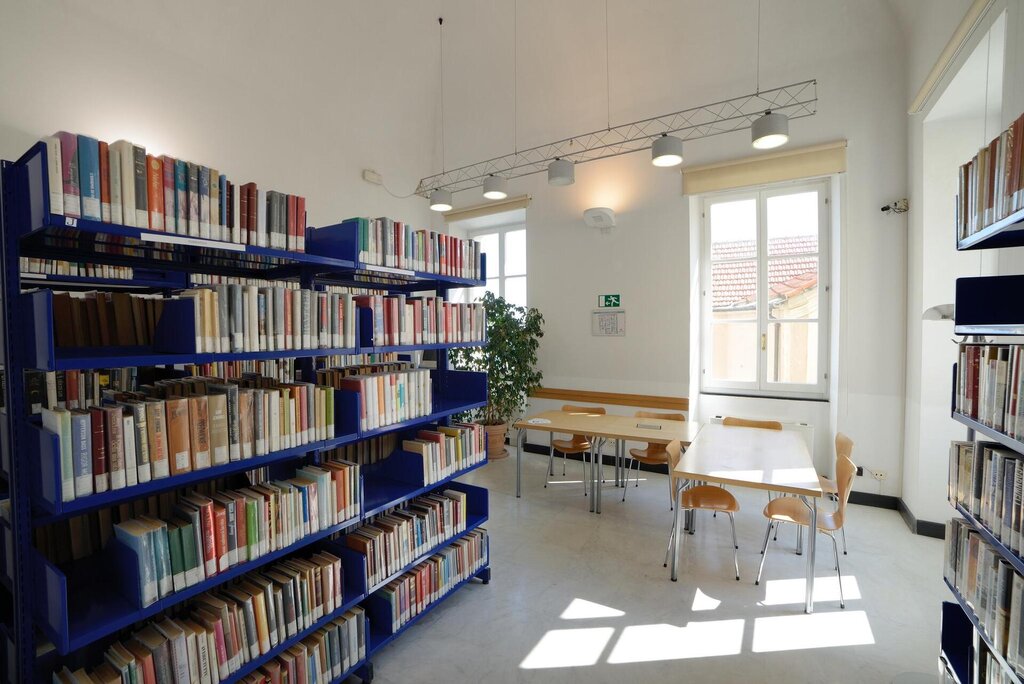 Biblioteca 2